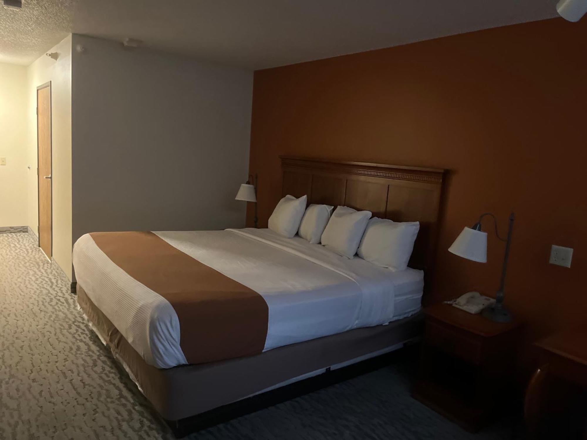 Regency Inn & Suites Anoka Exterior foto