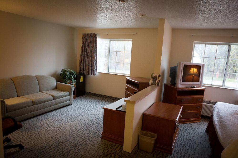 Regency Inn & Suites Anoka Exterior foto